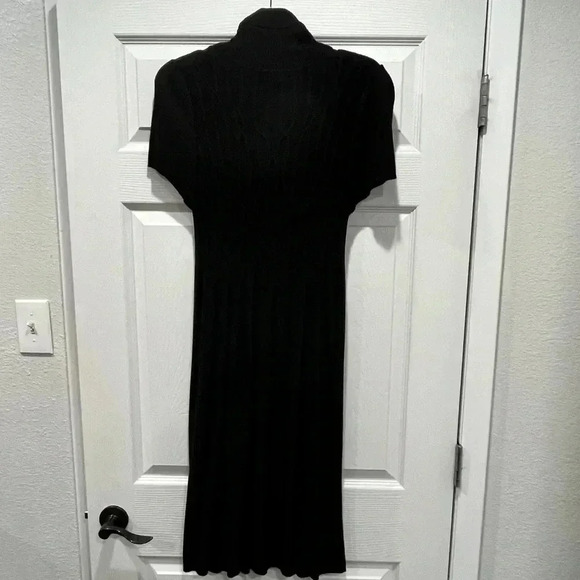 Max Edition Black Maxi Sweater Dress textured chest, short sleeve w turtleneck - Picture 2 of 8